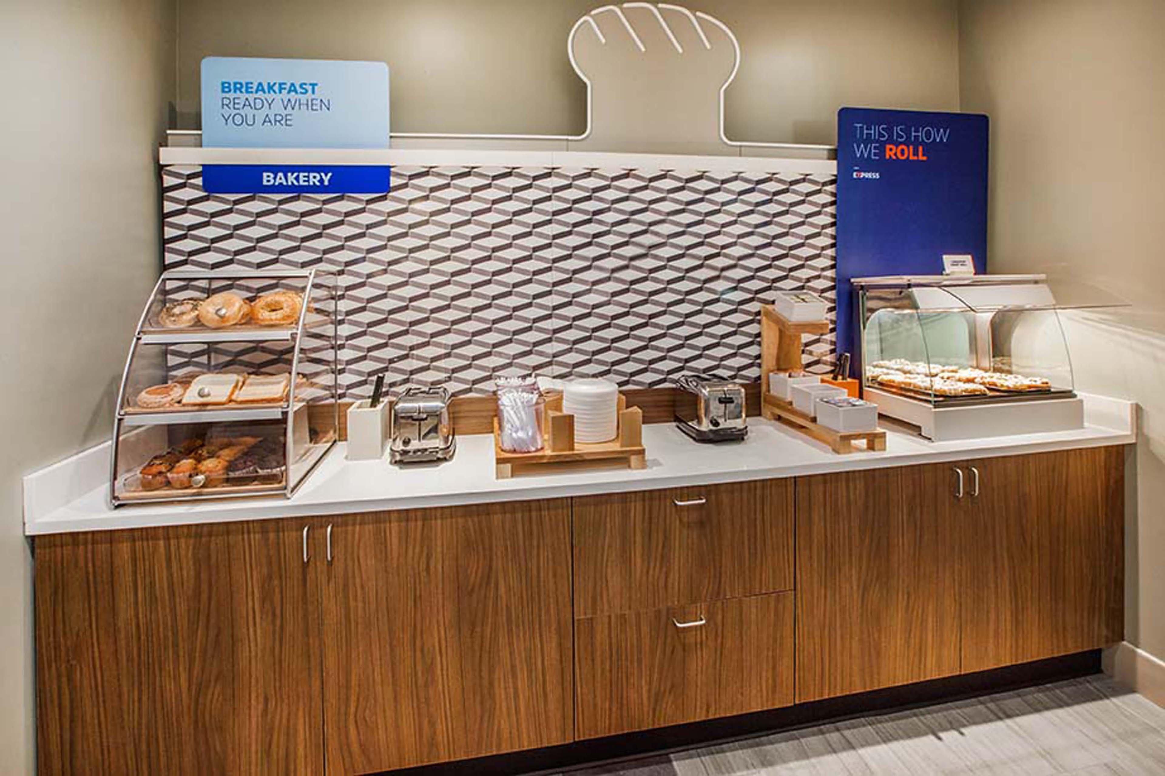 Holiday Inn Express Hotel & Suites Los Angeles Airport Hawthorne By Ihg Extérieur photo